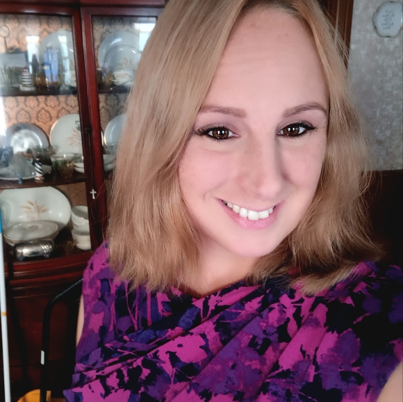 nicolejg82
